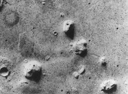 Pareidolie pe Marte - regiune Cydonia - 25iulie1976
