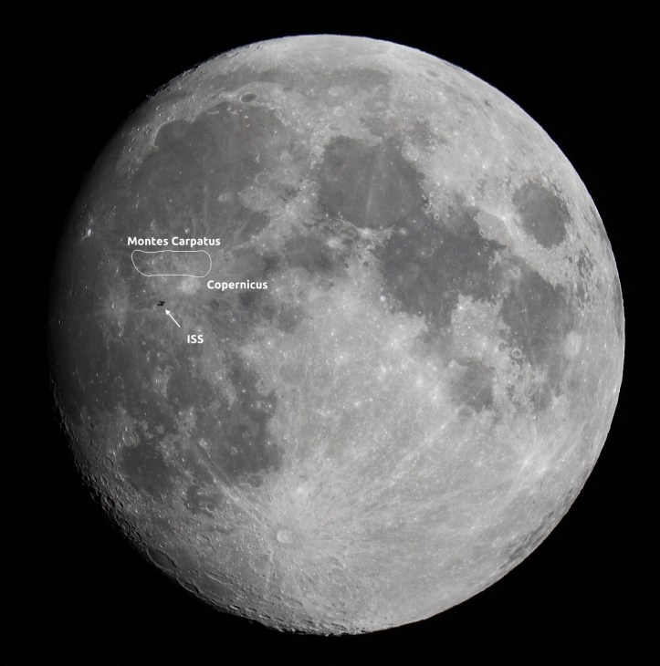 ISS peste Lună. Foto: Cătălin Beldea ISS peste Lună. Foto: Cătălin Beldea