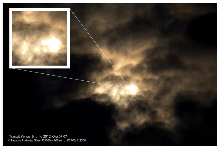 Tranzitul printre nori. Foto: Andreea Fazacas Tranzitul printre nori. Foto: Andreea Fazacas