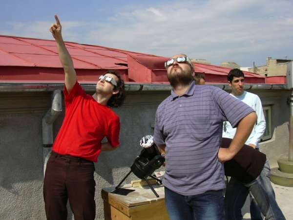 Împreună cu un coleg la tranzitul din 2004