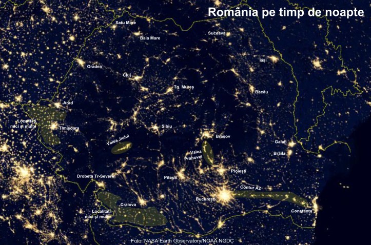 România noaptea: zone luminoase. Foto: Foto: NASA Earth Observatory/NOAA NGDC